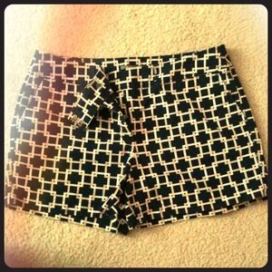 Square print shorts!