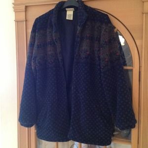 Thick fleece lined jacket somewhat native print