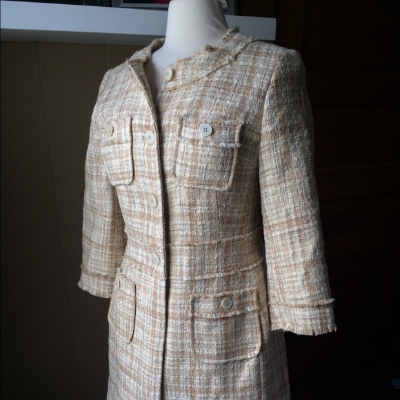 Clothes - Picture 1 of 4