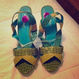 Faux snake print Green & Teal strappy sandals