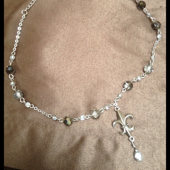 SOLD in Bundle Silver Necklace