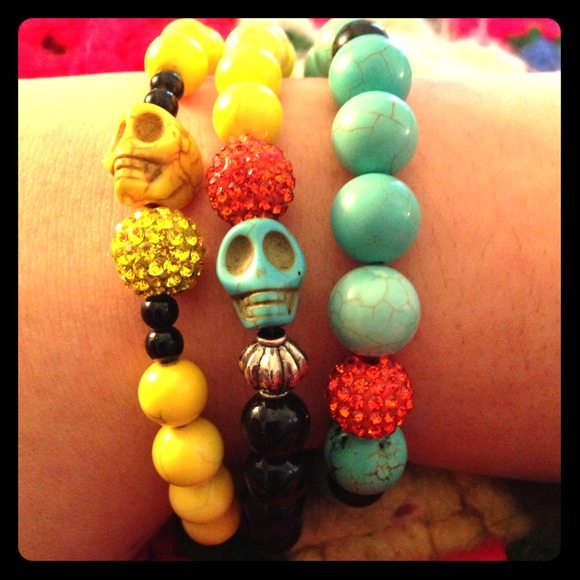 Bracelets and flats bundle!