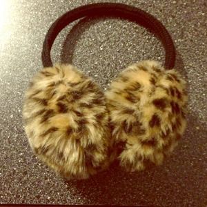 Leopard print earmuffs