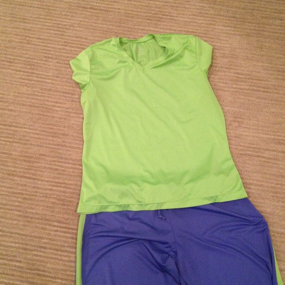 SOLD Workout/athletic outfit