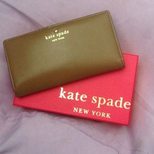 Kate Spade wallet