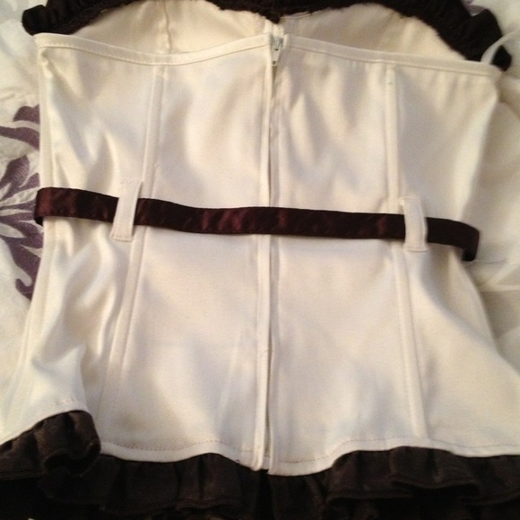 Strapless brown and white top. - Picture 4 of 4