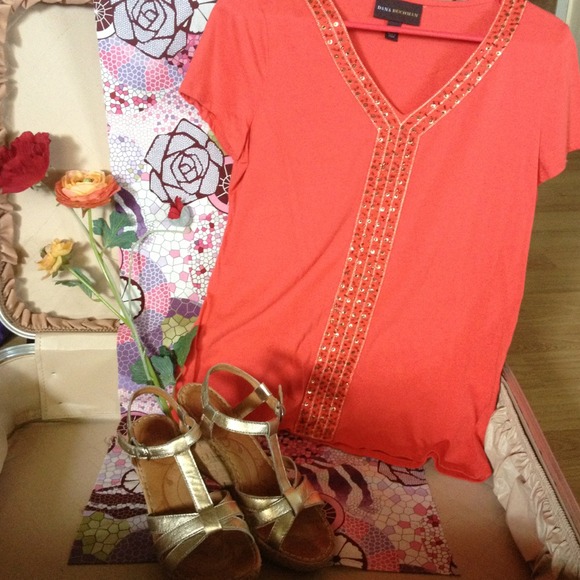 Coral Dressy Tee