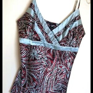 REDUCED 🔻Dressy Tank, floral pattern