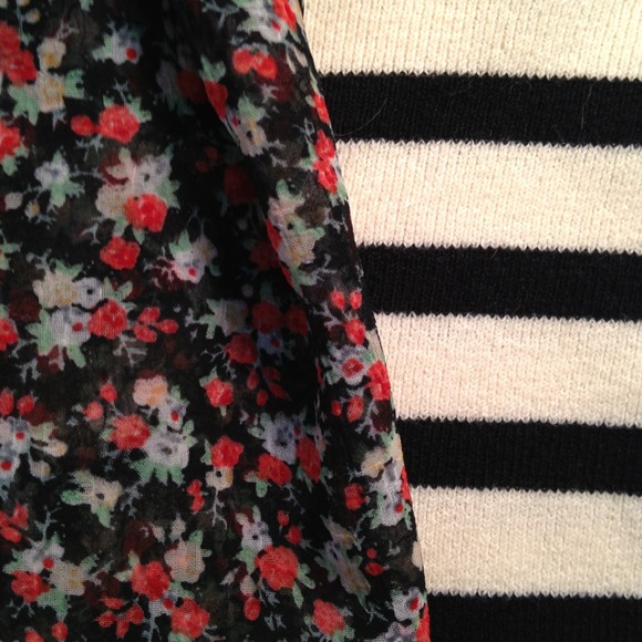 Price reduced: Moth (anthropologie) blouse - Picture 3 of 3