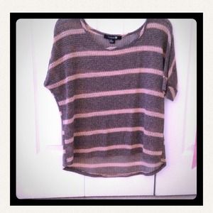 ❌SOLD - Gray and pink stripped knit sweater/shirt