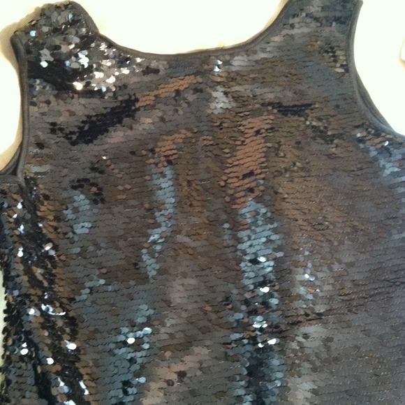 Essentials by Milano Black Sequin Top - Picture 4 of 4