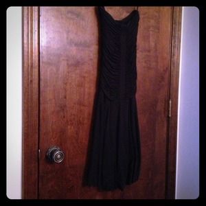 Strapless black express dress