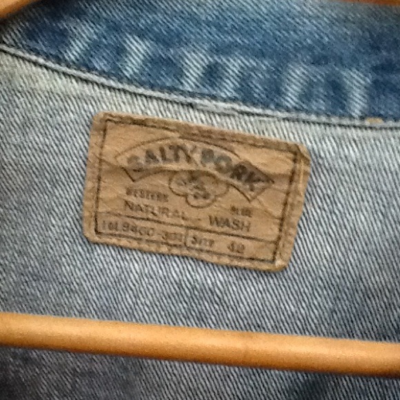 Jean jacket - Picture 3 of 4