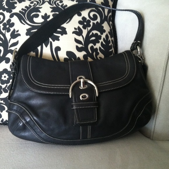 🚫sold🚫Black saddle Coach purse