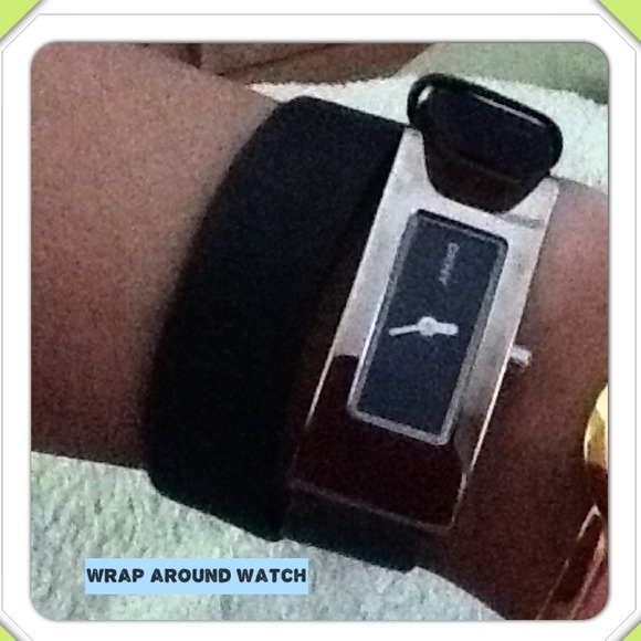 ??TRADED??@alicibp-DKNY leather wrap watch