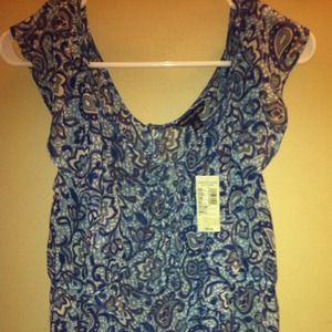 ⛔SOLD IN BUNDLE OF 2 TO @ohersheykisseso⛔AE Blouse