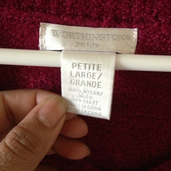 Magenta sweater, super soft and comfy - Picture 4 of 4