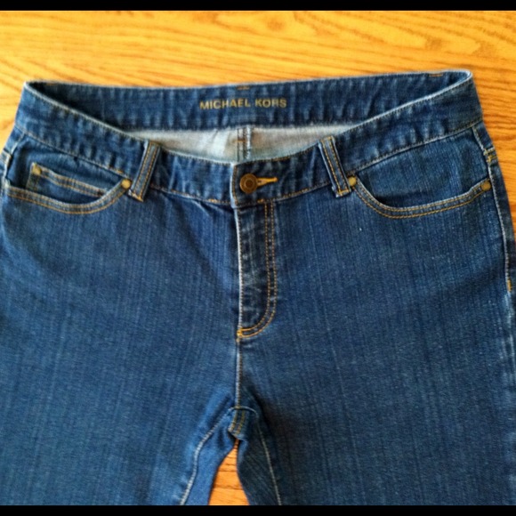 Bundled Michael Kors jeans - Picture 3 of 4