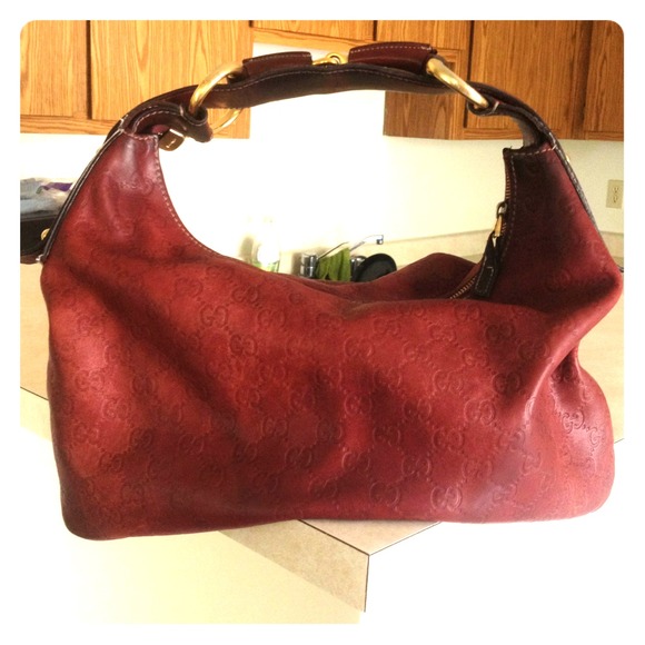 Authentic leather Gucci purse