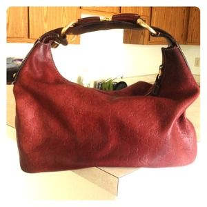 Authentic leather Gucci purse