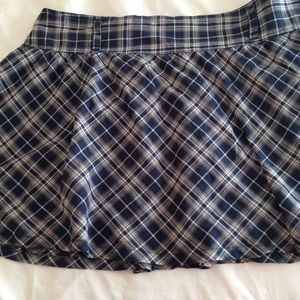 ON HOLD FOR SCARLETNERD! Navy blue plaid skirt