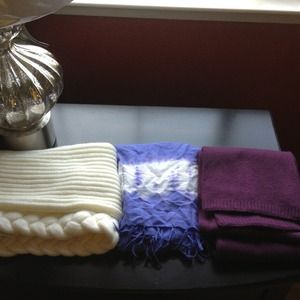 3 scarves for $7