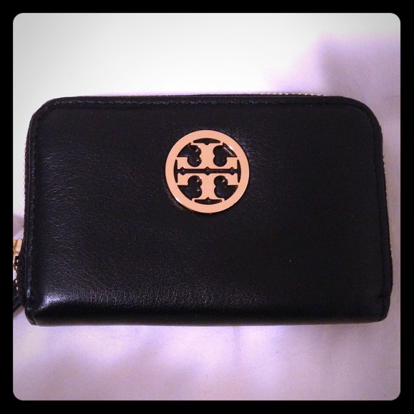 Tory Burch Clutches & Wallets - ⭐SOLD⭐Authentic Tory Burch Coin Purse wallet