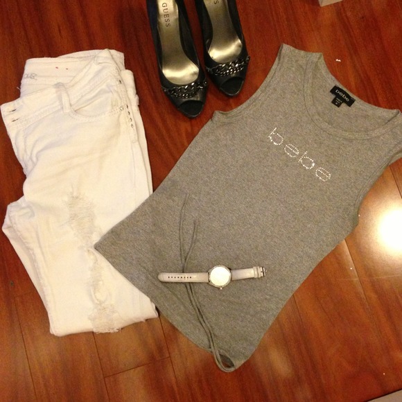 🚫SOLD🚫bebe Silver top👚