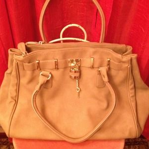 Worn twice big Aldo purse