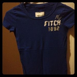Abercrombie and Fitch t shirt