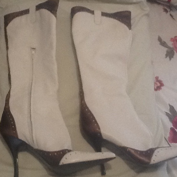 Leather boots