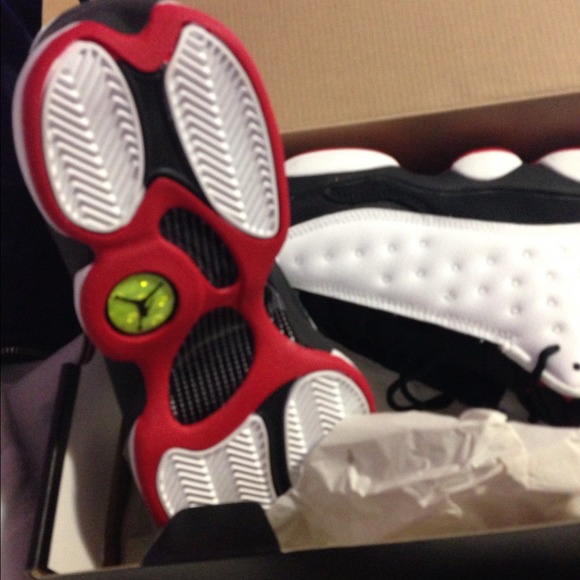 💯Authentic Jordans👟 - Picture 2 of 3