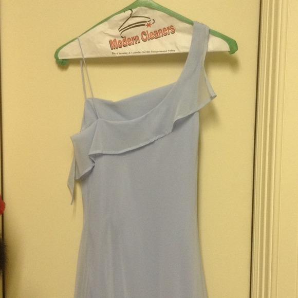 Gorgeous Gia & Company light blue prom dress sz 4 - Picture 3 of 3