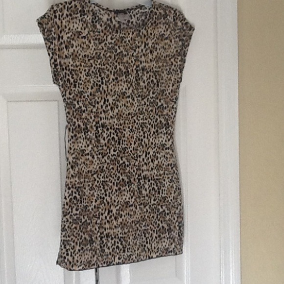 Tops - Leopard print tunic