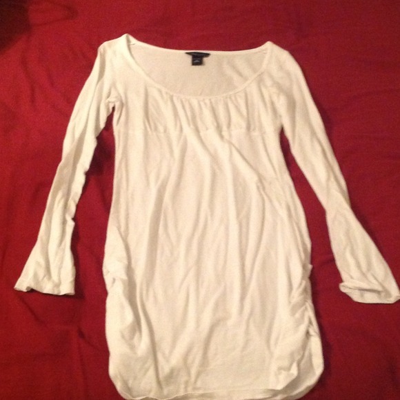 BUNDLE white blouse and black skirt