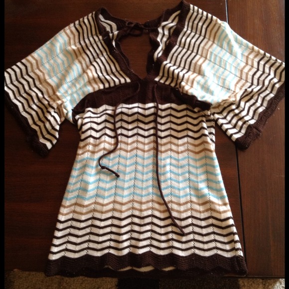 **SOLD** Bohemian style top