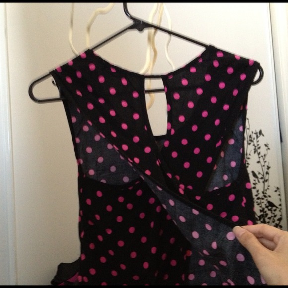 ❌SOLD❌Black top with pink polka-dots! - Picture 2 of 2