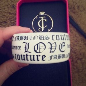 Couture bangle