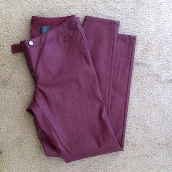 Who doesn't love red leather pants?!!!