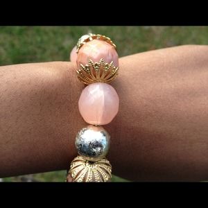 Vintage Gold & Peach Bracelet*Taking Offers*