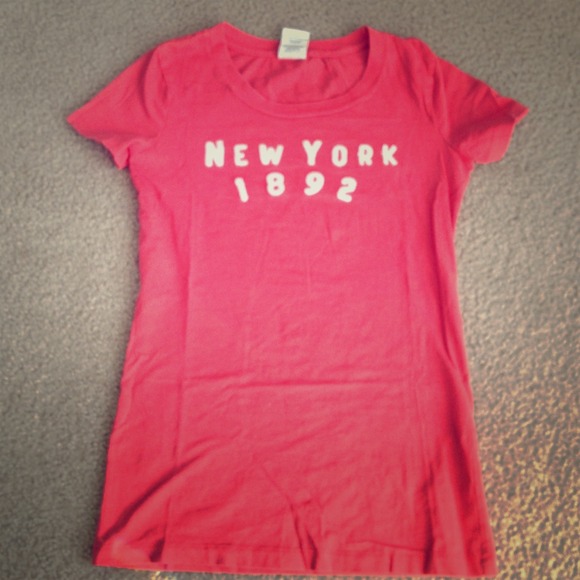 ❗️SALE❗️Abercrombie t-shirt