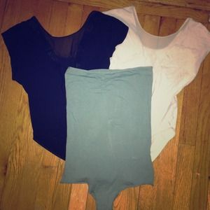 BUNDLE OF 3 BODYSUITS!!!!!