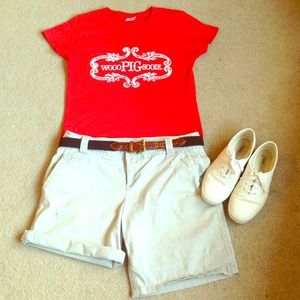 ✨BUNDLED!✨ Gray boyfriend style shorts & Sperrys