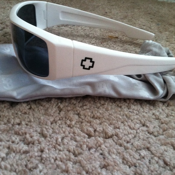 SPY sunglasses main image 4
