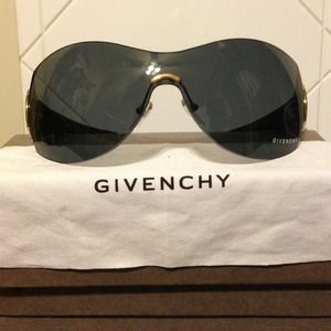 💯% AUTHENTIC GIVENCHY SUNGLASSES