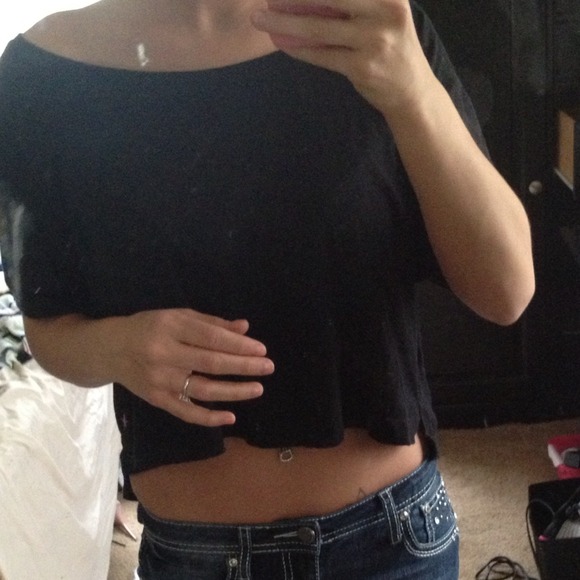Black VS shirt