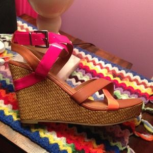 🚫 Hold 4 @holytelitosarah 🚫Size 10 wedge sandals