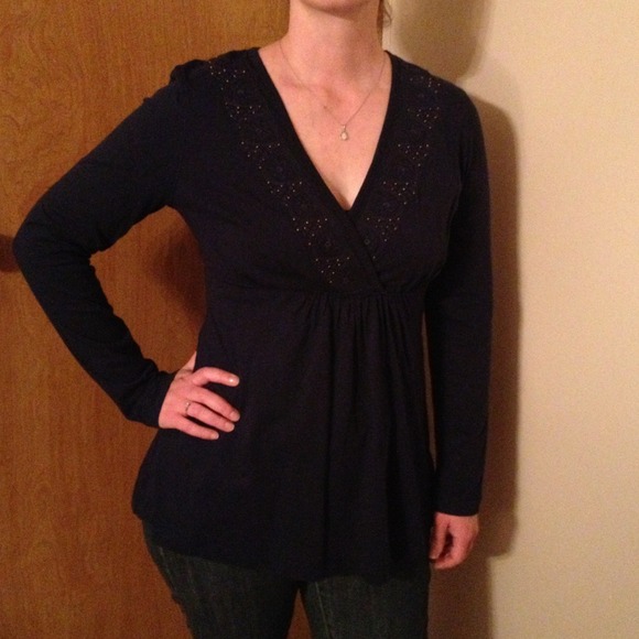 Navy blue V neck