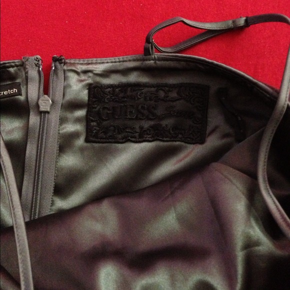 NWOT: Guess Romper - Picture 2 of 4