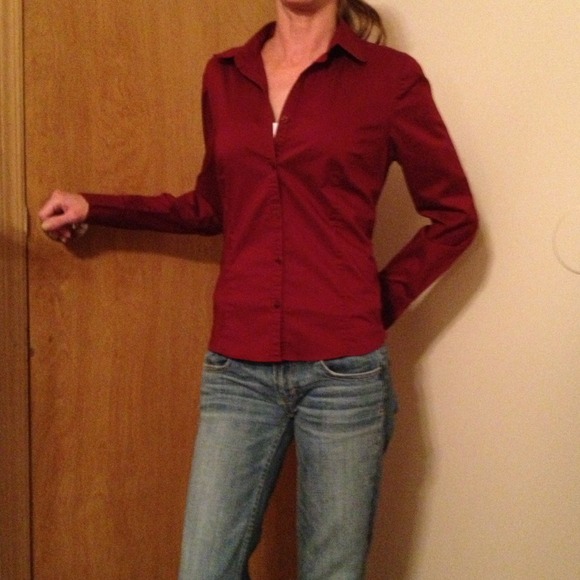 Maroon button down - Picture 1 of 2